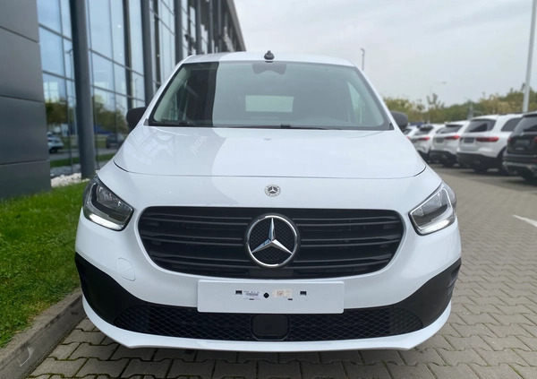 Mercedes-Benz Citan cena 145140 przebieg: 4, rok produkcji 2023 z Wrocław małe 326